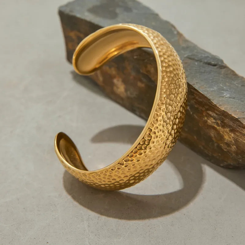 Aurea Cuff
