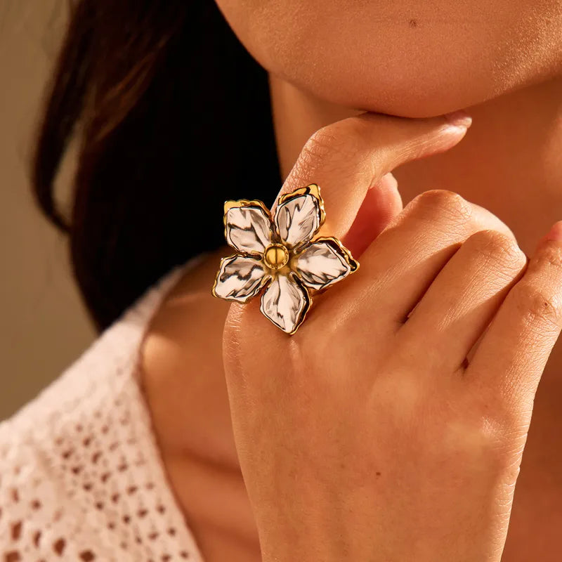 Tropical Radiance Ring