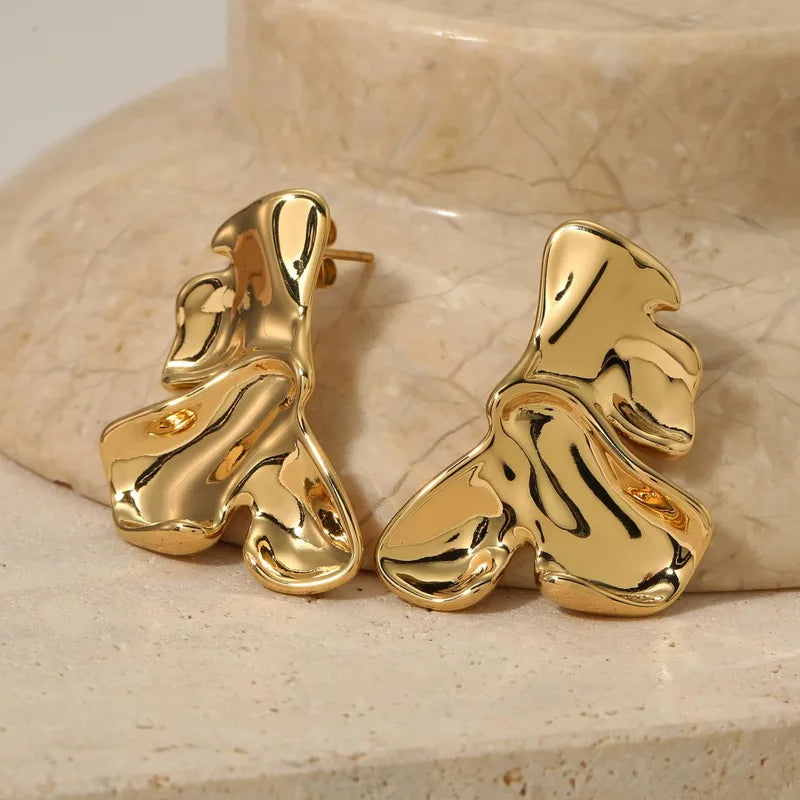 Petal d’Or Earrings